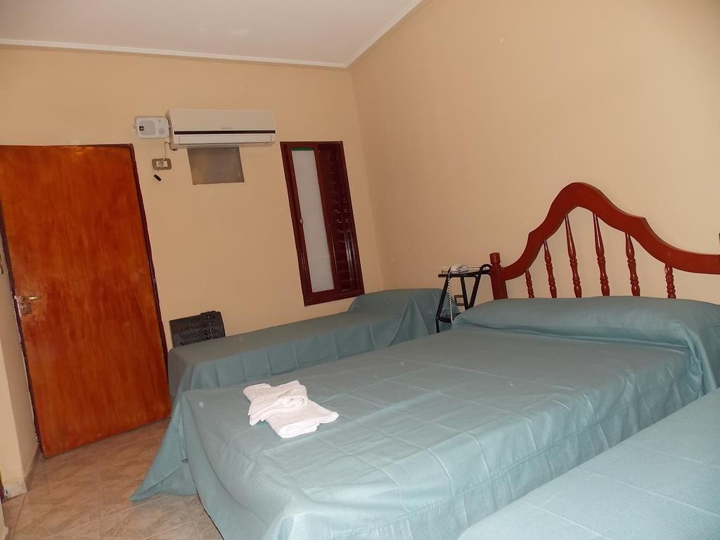 La Pergola Hotel Tucuman 圣米格尔·德·图库玛 客房 照片